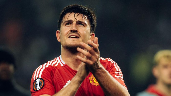 Harry Maguire Teladan Lini Belakang Man United